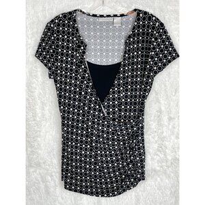 Worthington Stretch Medium Short Sleeve Black White Surplice Top Dots Circles